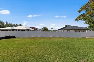 12307 Sweet Kiwi Ln, Fort Myers, FL 33908 - Photo 32