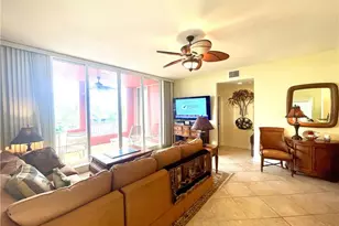 451 Bayfront Pl, Naples, FL 34102 - Photo 8