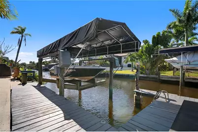 27126 Harbor Dr, Bonita Springs, FL 34135 - Photo 46