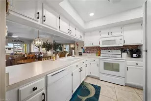 4622 SW 12th Pl, Cape Coral, FL 33914 - Photo 18