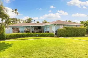 2140 Shad Ct, Naples, FL 34102 - Photo 16