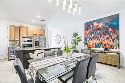 13045 Pembroke Dr, Naples, FL 34105 - Photo 12