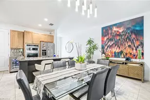 13045 Pembroke Dr, Naples, FL 34105 - Photo 12