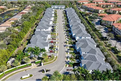 13045 Pembroke Dr, Naples, FL 34105 - Photo 30