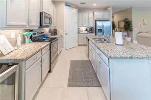 16366 Barclay Ct, Naples, FL 34110 - Photo 8