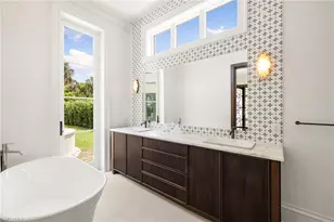 1598 Nautilus Rd, Naples, FL 34102 - Photo 32