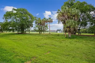 4258 27th Ct SW, Naples, FL 34116 - Photo 22