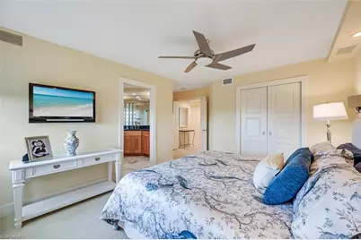 1275 Gulf Shore Blvd N #601 & 602, Naples, FL 34102 - Photo 32