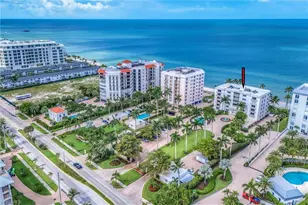 1275 Gulf Shore Blvd N, Naples, FL 34102 - Photo 40