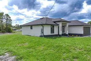 1011 Eighth Ave, Lehigh Acres, FL 33972 - Photo 34