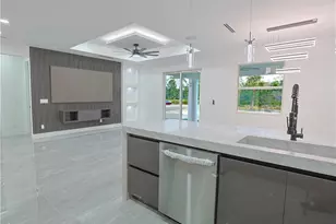 1011 Eighth Ave, Lehigh Acres, FL 33972 - Photo 6