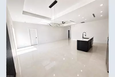 713 Da Vinci Ave S, Lehigh Acres, FL 33974 - Photo 8