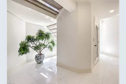 21 Casa Mar Ln #21, Naples, FL 34103 - Photo 4