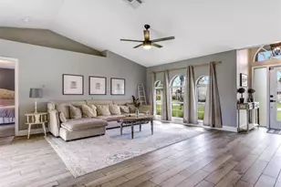 17130 Caloosa Trace Cir, Fort Myers, FL 33967 - Photo 4