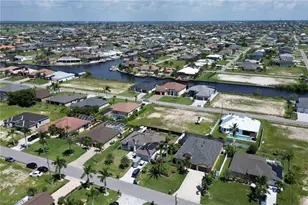 109 NW 38th Pl, Cape Coral, FL 33993 - Photo 42