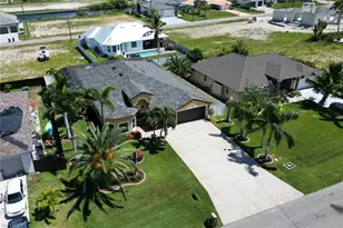 109 NW 38th Pl, Cape Coral, FL 33993 - Photo 36
