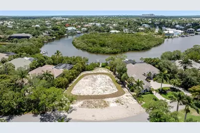 27311 Oak Knoll Dr, Bonita Springs, FL 34134 - Photo 2