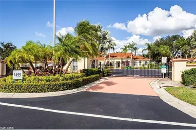 300 Diamond Cir #302, Naples, FL 34110 - Photo 16