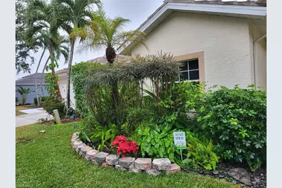 25925 Pebblecreek Dr, Bonita Springs, FL 34135 - Photo 4
