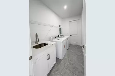 3900 25th St SW, Lehigh Acres, FL 33976 - Photo 16
