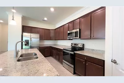 14060 Vindel Cir, Fort Myers, FL 33905 - Photo 8