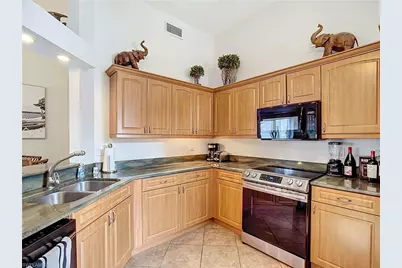2860 Citrus Lake Dr #R-202, Naples, FL 34109 - Photo 10