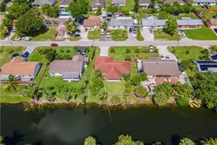 2100 55th St SW, Naples, FL 34116 - Photo 34