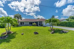 2100 55th St SW, Naples, FL 34116 - Photo 4