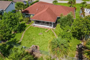 2100 55th St SW, Naples, FL 34116 - Photo 8
