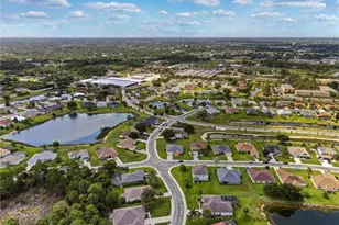 18330 Beauty Berry Ct, Lehigh Acres, FL 33972 - Photo 48
