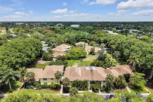1201 Solana Rd, Naples, FL 34103 - Photo 32