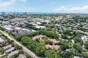 1201 Solana Rd, Naples, FL 34103 - Photo 38