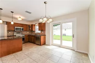 302 SE 3rd St, Cape Coral, FL 33990 - Photo 8