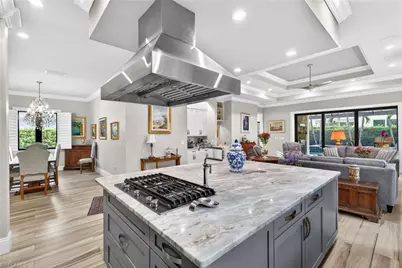 519 97th Ave N, Naples, FL 34108 - Photo 10