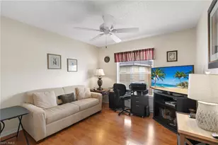 685 Squire Cir, Naples, FL 34104 - Photo 16