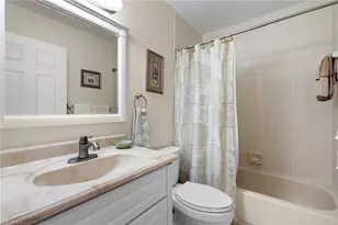 685 Squire Cir, Naples, FL 34104 - Photo 18