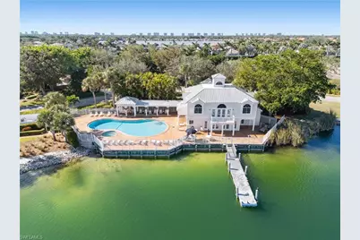 2662 Aft Ave, Naples, FL 34109 - Photo 38