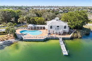 2662 Aft Ave, Naples, FL 34109 - Photo 38