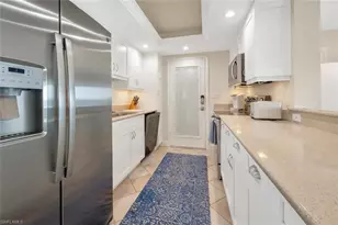 2800 Gulf Shore Blvd N, Naples, FL 34103 - Photo 8