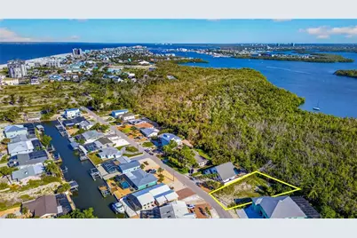 311 Donora Blvd, Fort Myers Beach, FL 33931 - Photo 6