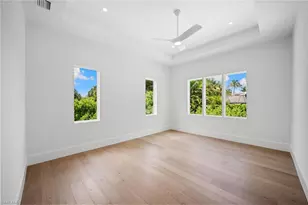 623 Park Shore Dr, Naples, FL 34103 - Photo 20