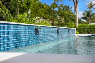 623 Park Shore Dr, Naples, FL 34103 - Photo 22