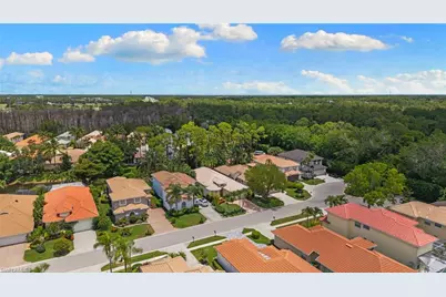 5019 Fairhaven Ln, Naples, FL 34109 - Photo 32