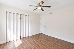 2385 Naples Trace Cir, Naples, FL 34109 - Photo 16