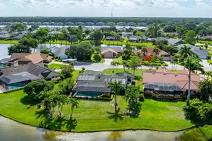 2428 Duchess Ct, Naples, FL 34112 - Photo 40