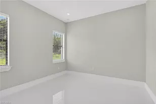 563 15th St NW, Naples, FL 34120 - Photo 12