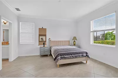 2126 Hamlin St, Naples, FL 34120 - Photo 10
