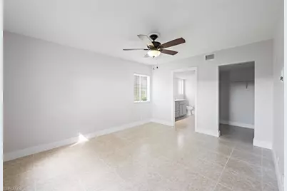 7800 Emerald Cir #B104, Naples, FL 34109 - Photo 4