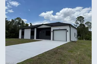 3418 62nd St W, Lehigh Acres, FL 33971 - Photo 2