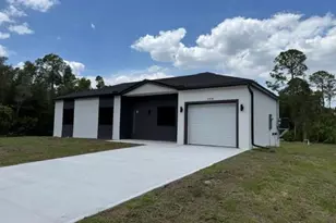 3418 62nd St W, Lehigh Acres, FL 33971 - Photo 2